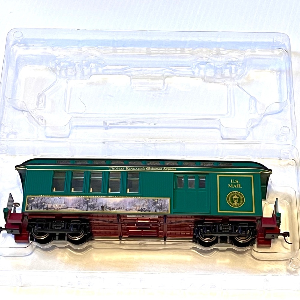 Thomas Kinkade Hawthorne Village Christmas Express Train Coach Car